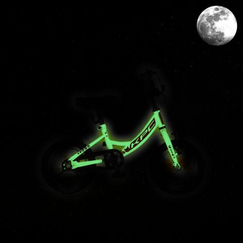 KPC FluoBike Kitty cicás VILÁGÍTÓS 12 rózsaszín fluoreszkáló gyermek kerékpár 12 colos gyerek kerékpár | BELO BIKE