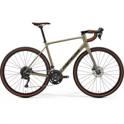   MERIDA SCULTURA ENDURANCE GR 200 S SELYEM TÖLGYFA (FEKETE) férfi országúti kerékpár