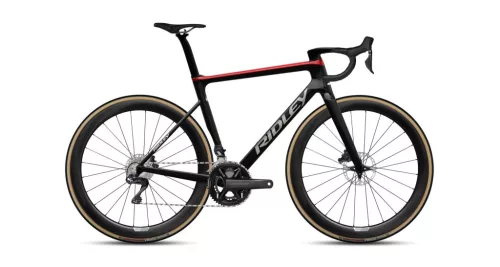 Ridley Falcn RS Ultegra Di2 országúti kerékpár – UD karbon / cukorka-piros metál / ezüst, M méret