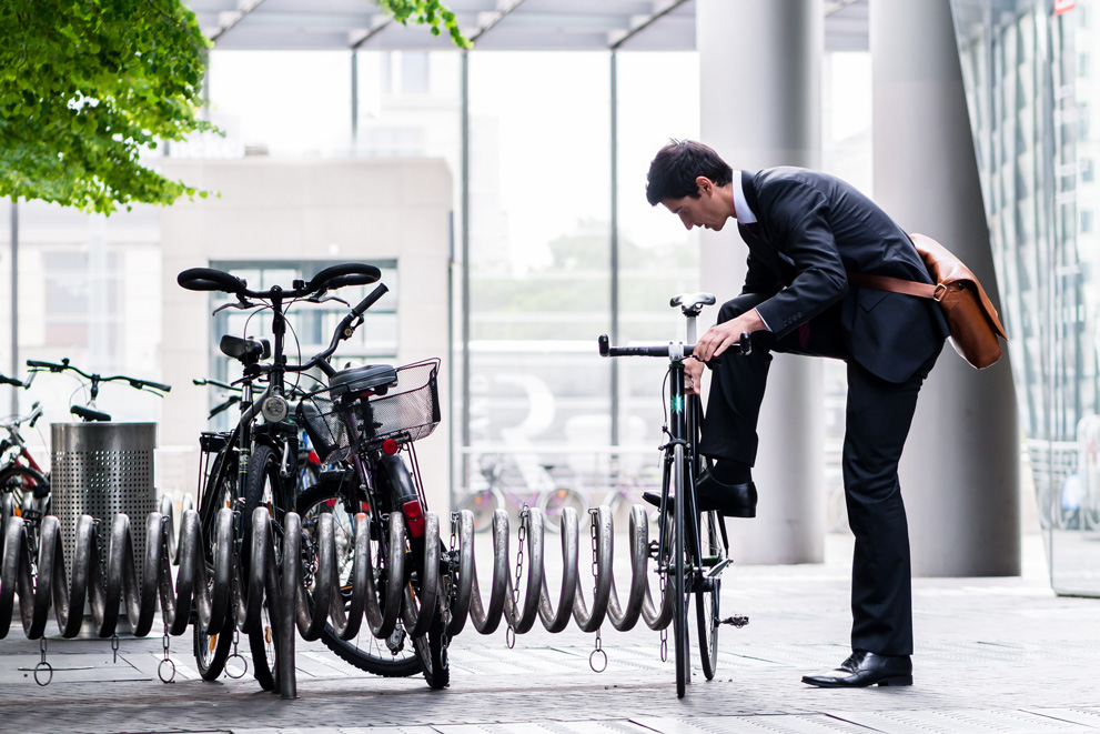 Céges kerékpár vásárlása: menete, feltételei, adókedvezmények